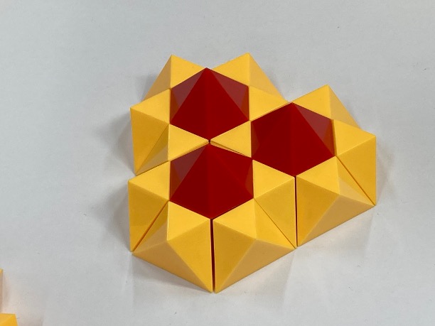 Another completed configuration of the puzzle